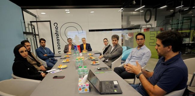 دانش‌بنیان‌ها در مسیر بهبود اقتصاد کشور گام بردارند