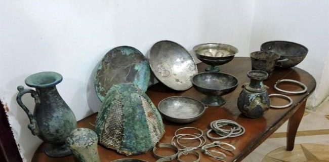 کشف ۱۰ شیء تاریخی در البرز