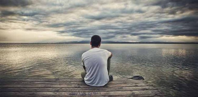 تنهایی ضعف سلامت را افزایش میدهد تنهایی ضعف سلامت را افزایش میدهد